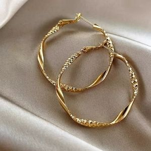 NEW Gold Twisted Pattern Design Elegant Hoop Earrings
